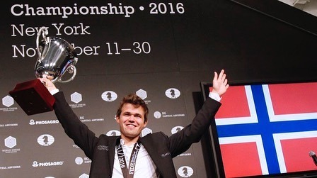 ക്രിസ്റ്റ്യാനോ റൊണാള്‍ഡോയോ ലയണല്‍ മെസ്സിയോ 'ഗോട്ട്' മാഗ്നസ് കാള്‍സന്റെ മറുപടി വൈറല്‍