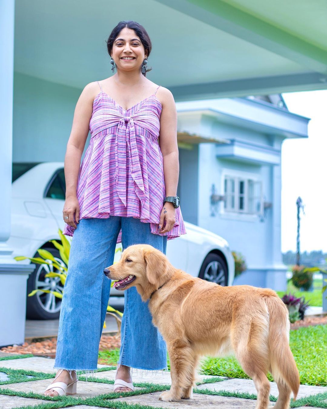 ക്യൂട്ട്നെസ് കുറച്ചു കൂടുന്നുണ്ട്...അഭയ എന്തൊരു ഭംഗിയാണ് കാണാൻ, വൈറൽ ചിത്രങ്ങൾ 