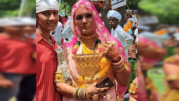 Khejdli Shaheedi Fair : राजस्‍थान का वो मेला जिसमें 40 लाख तक के गहने पहनकर आती हैं गांव की महिलाएं 