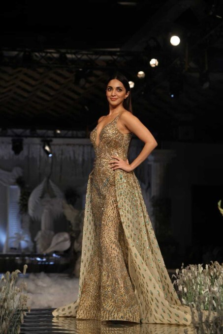 Kiara Advani walks the ramp for Dl Maya in New Delhi