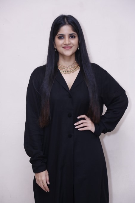 Kollywood Actress Megha Akash Latest Photos