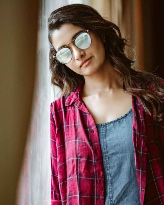 Kollywood Actress Priya Bhavani Shankar Latest Photos