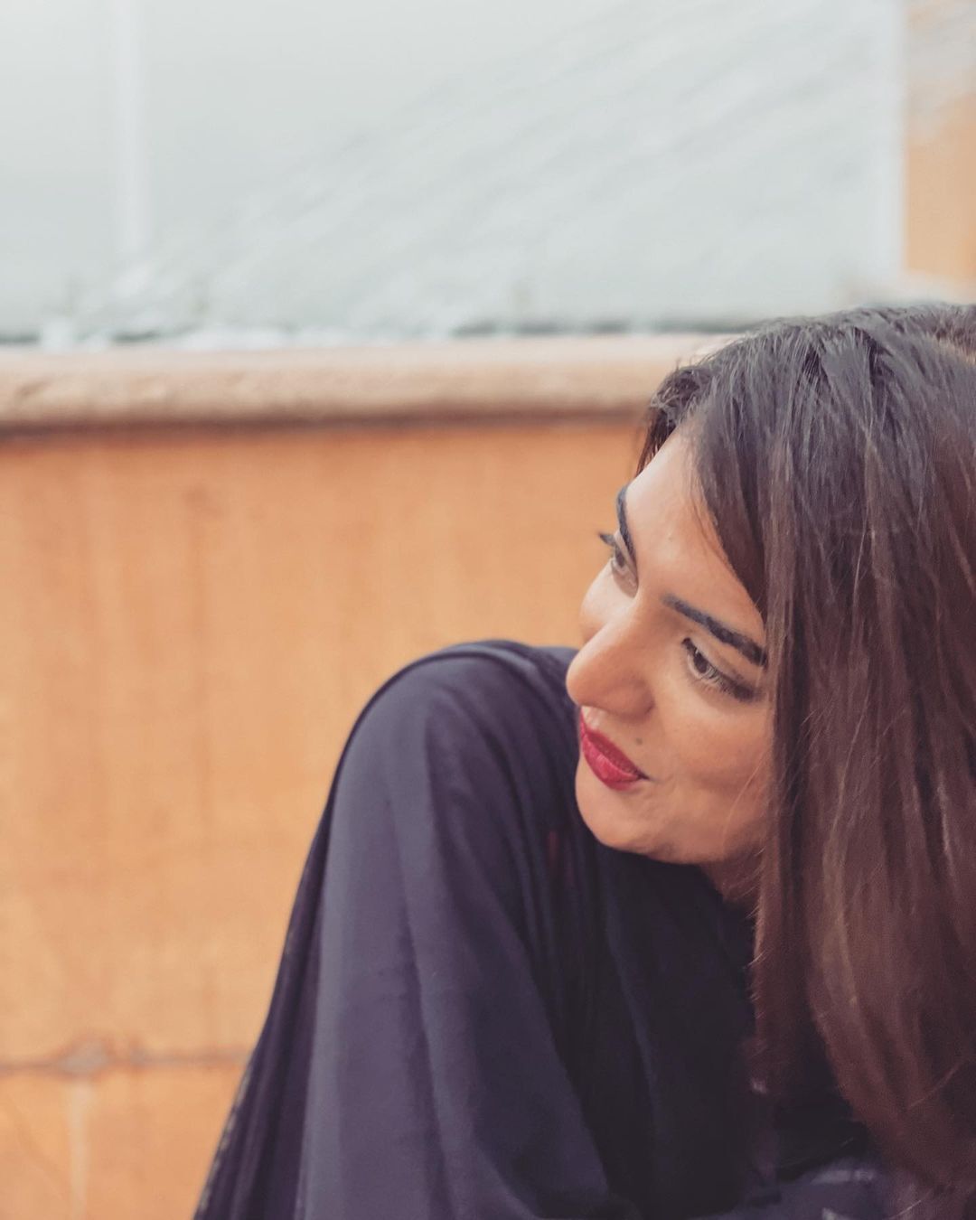 ഹൈവോള്‍ട്ടേജ് ചിരി, ആയിരം ബള്‍ബ് ഒരുമിച്ച് കത്തിയ പോലെ; നസ്രിയ സ്‌മൈലിംഗ് ബ്യൂട്ടി തന്നെ, ചിത്രങ്ങള്‍ വൈറല്‍