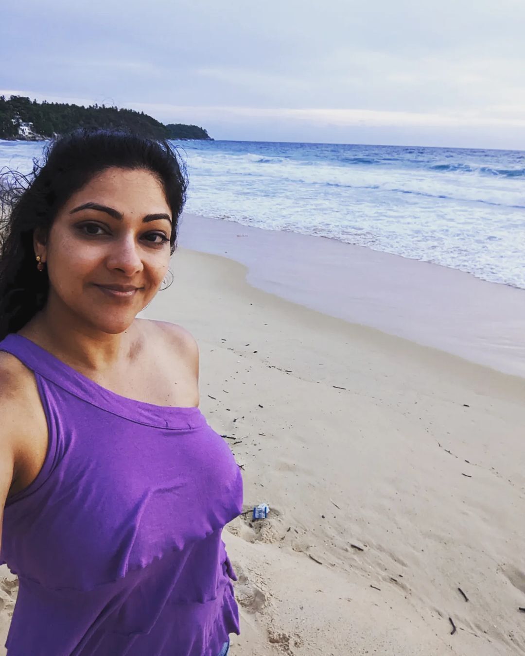 PHOTOS : அடேங்கப்பா.. என்னா லுக்கு! கண்ணாடி முன் கலக்கல் செல்ஃபி.. விருமாண்டி பட நடிகையின் நச் பிக்ஸ் இதோ..
