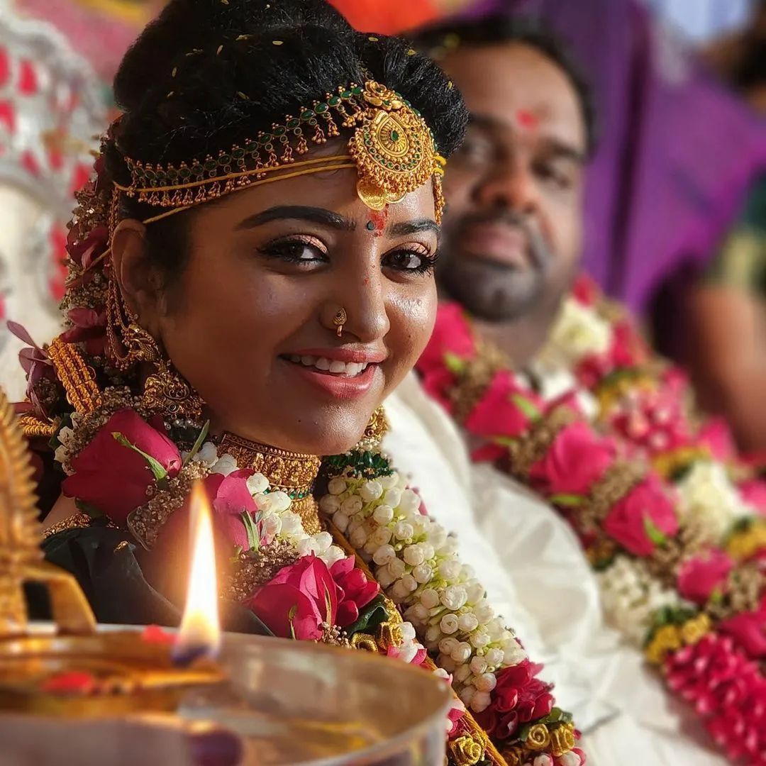 സെറ്റില്‍ നിന്നും മൊട്ടിട്ട പ്രണയം; നിര്‍മ്മാതാവ് രവീന്ദര്‍ ചന്ദ്രശേഖരനും നടി മഹാലക്ഷ്മിയും വിവാഹിതരായി