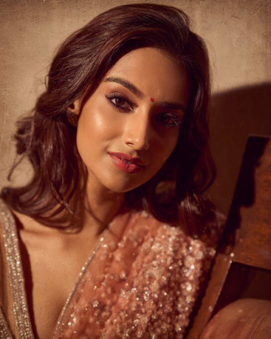 Tollywood Actress Meenakshi Chaudhary Latest Photos