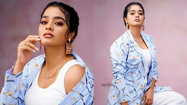കലക്കൻ ഫോട്ടോഷൂട്ടുമായി ഗായത്രി... സ്റ്റൈലൻ ലുക്കിൽ തിളങ്ങി ചാക്കോച്ചന്റെ നായിക