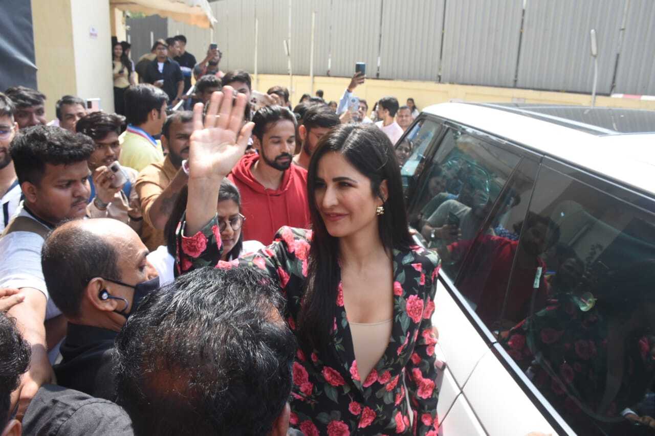 కాక పుట్టిస్తున్న కత్రినా కైఫ్..  