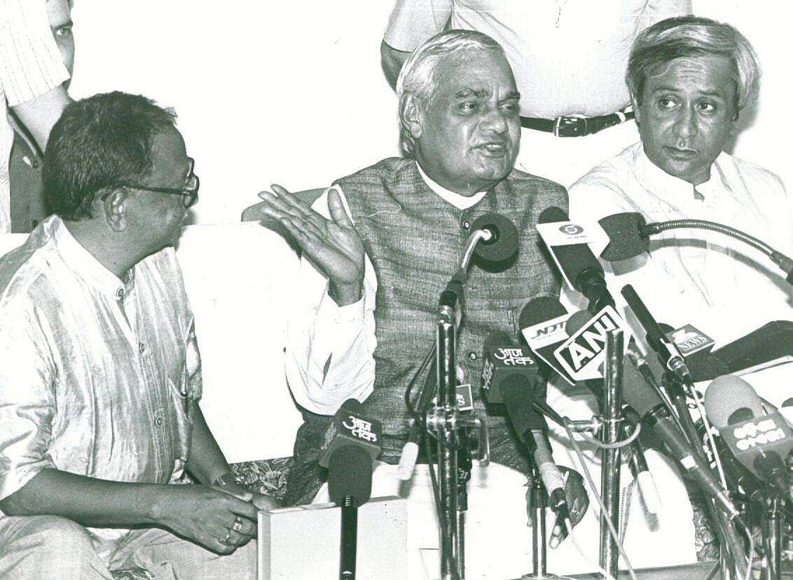 ନବୀନଙ୍କ ଜନ୍ମଦିନ: ଦେଖନ୍ତୁ, ମୁଖ୍ୟମନ୍ତ୍ରୀଙ୍କ କିଛି ଅଦେଖା ଫଟୋ