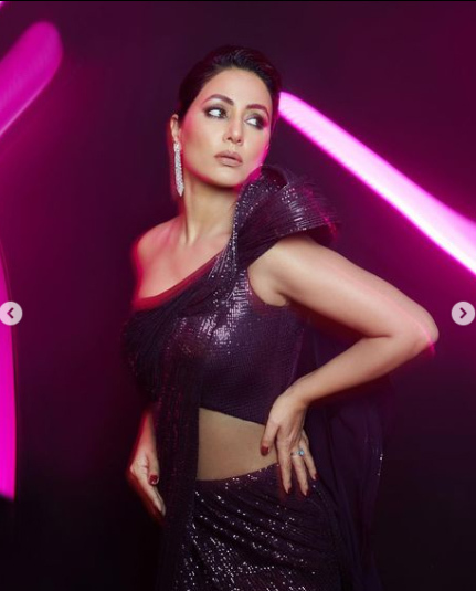 Actress Hina Khan Raise The Temperature With Her Latest Photoshoot