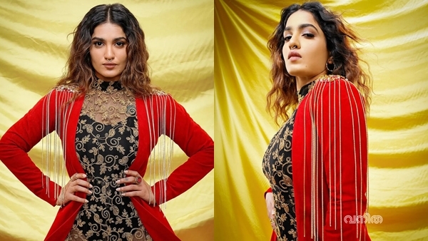Saniya Iyappan: സ്റ്റൈൽ എന്നാൽ ഇതാണ്... വനിത ഫോട്ടോഷൂട്ടിൽ ഗ്ലാമറസ് ലുക്കിൽ സാനിയ ഇയ്യപ്പൻ, ചിത്രങ്ങൾ കാണാം