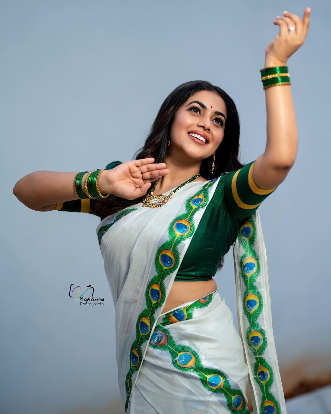 സ്റ്റൈലിഷ് മേക്കോവറിൽ ഷംന കാസിം... പുതിയ സിനിമയിലെ ലുക്കാണോ എന്ന് ആരാധകർ