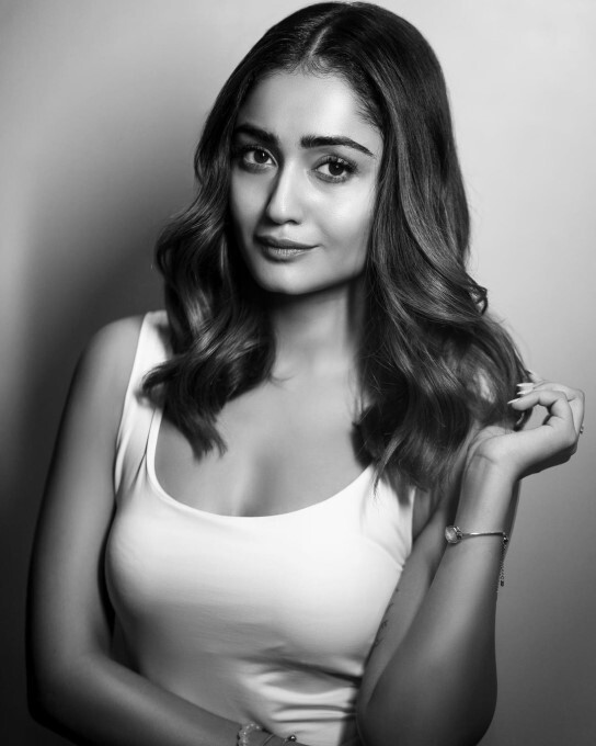 Bollywood Actress Tridha Choudhury Latest Photos