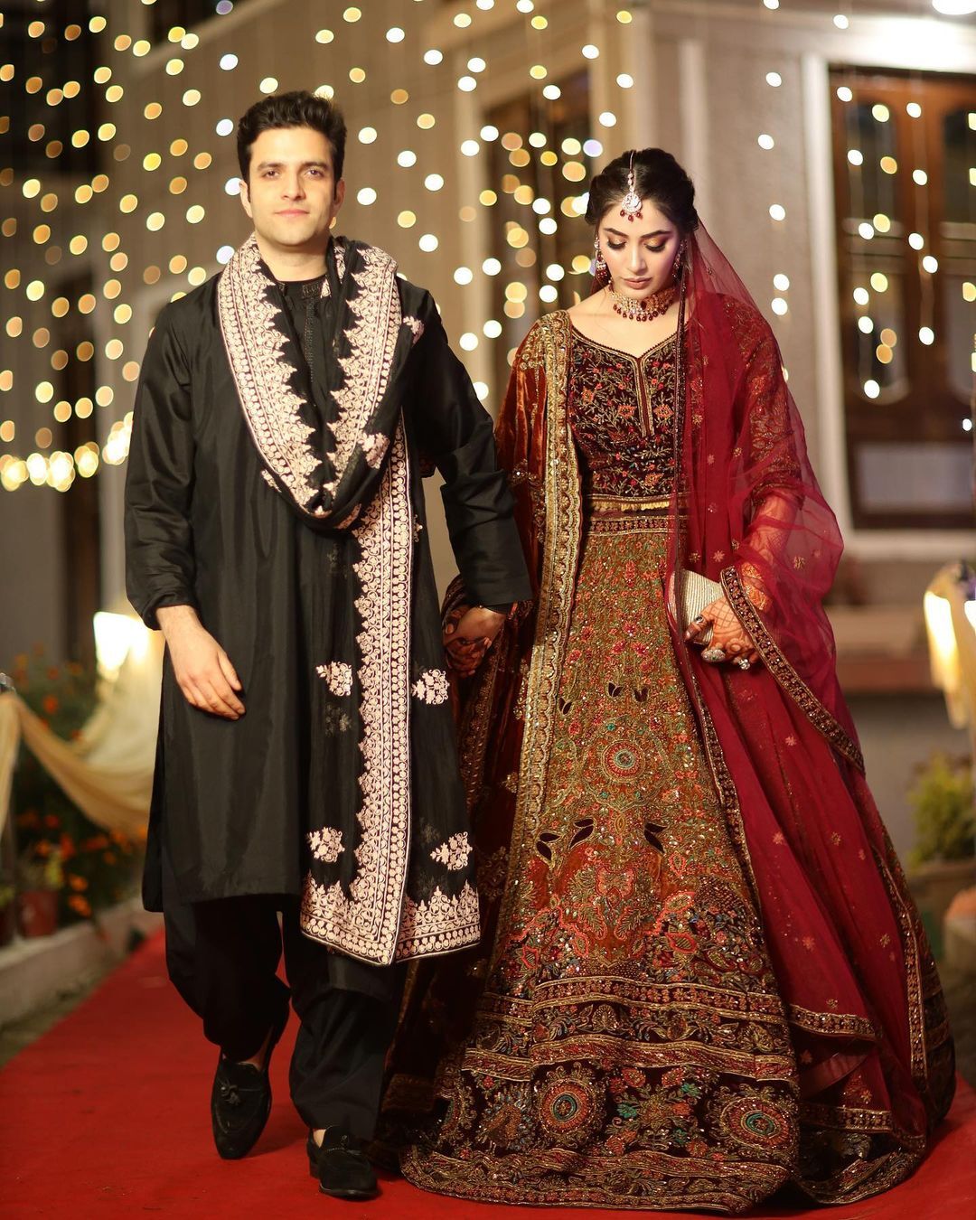 Athar Aamir Khan IAS : नई बेगम महरीन काजी का हाथ थामे नजर आए आईएएस अतहर खान, देखें Wedding के बाद की वायरल Photos