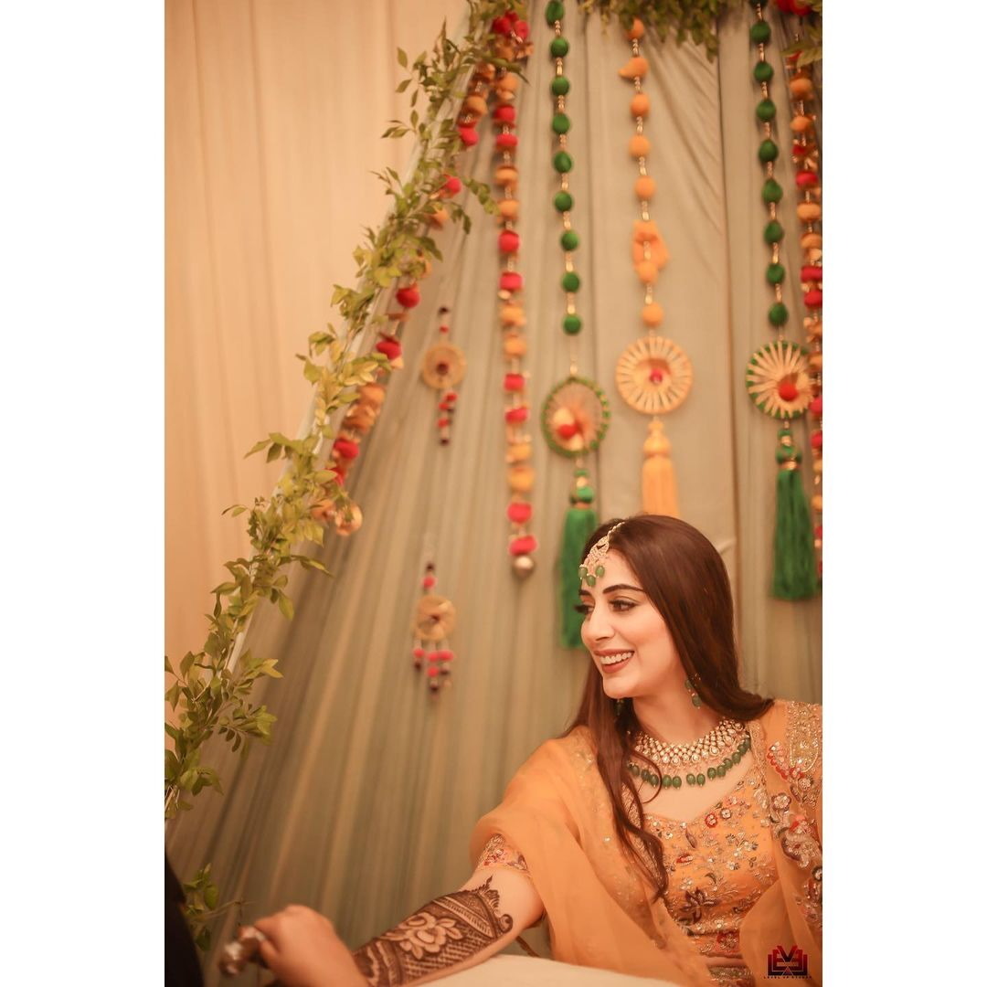 IAS Athar Aamir Khan ने Dr Mehreen Qazi से की शादी,  देखें Wedding Photos 