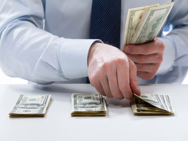 How To Become Rich: ഇക്കാര്യങ്ങൾ ഒന്ന് പിന്തുടർന്നു നോക്കൂ, ധനം നിങ്ങളെ തേടിയെത്തും
