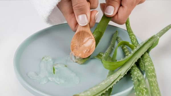 Pimples: മുഖക്കുരു മാറ്റാന്‍ വെളുത്തുള്ളി മതി..ഇതാ സിംപിള്‍ ടിപ്‌സ്..