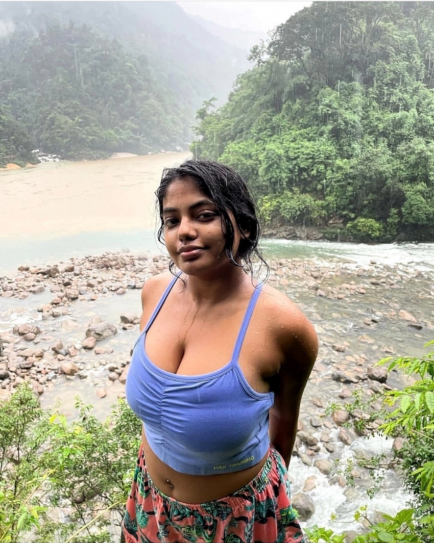 PHOTOS : ப்பா.. ஹார்ட் பீட்டை எகிறவைக்கும் அழகு.. பாத் டப்பில் வேற லெவல் போட்டோஷூட்.. இன்ஸ்டாகிராம் மாடல் அழகியின் நச் பிக்ஸ்!  