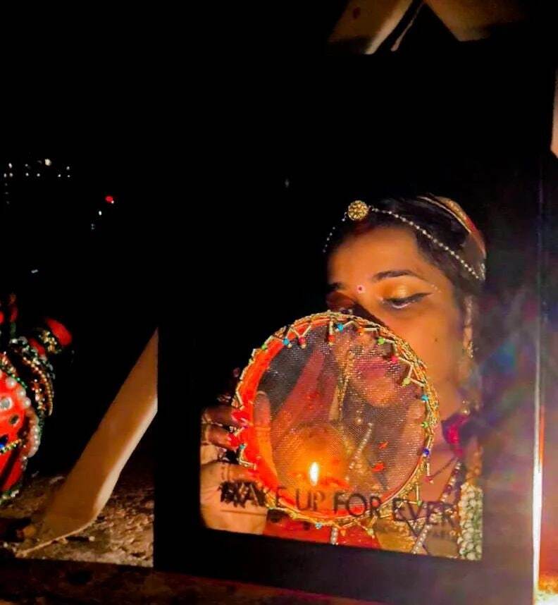 Photos: गुजरात की क्षमा बिंदु ने की थी खुद से शादी, अब अपने साथ ही मनाया करवा चौथ