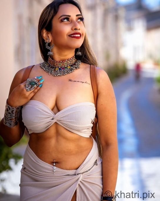 PHOTOS : அழகே தாலாட்டும் தேவதை நீயோ! நடிகை ஸ்வாதியின் கலக்கலான நச் போட்டோஸ் இதோ!