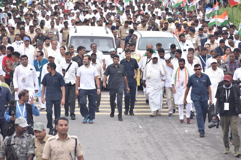 രാഹുലെത്തി; കര്‍ണാടകയില്‍ കോണ്‍ഗ്രസിന്റെ ശക്തിപ്രകടനമായി ഭാരത് ജോഡോ യാത്ര