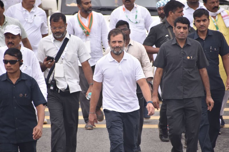 രാഹുലെത്തി; കര്‍ണാടകയില്‍ കോണ്‍ഗ്രസിന്റെ ശക്തിപ്രകടനമായി ഭാരത് ജോഡോ യാത്ര