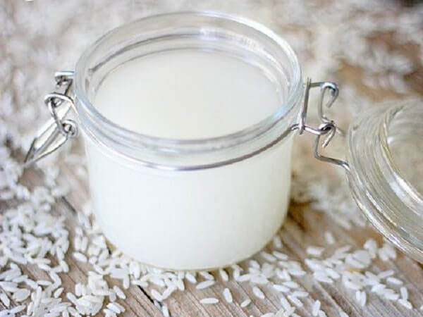 rice water for hair: കഞ്ഞിവെള്ളം വെറുതെ കളയല്ലേ..  മുടിയിലേക്ക് ഒഴിച്ചു നോക്കു: താരന്‍ പമ്പ കടക്കും, ഒട്ടേറെ നേട്ടങ്ങള്‍ വേറേയും 