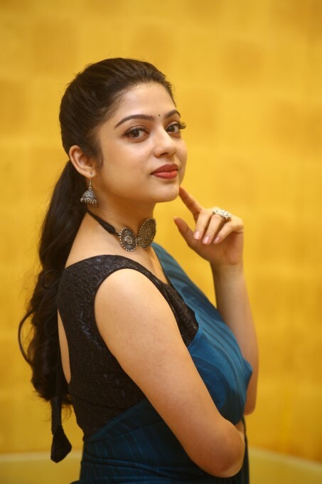 Tollywood Actress Varsha Bollamma Looks Gorgeous In Saree