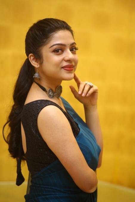 Tollywood Actress Varsha Bollamma Looks Gorgeous In Saree