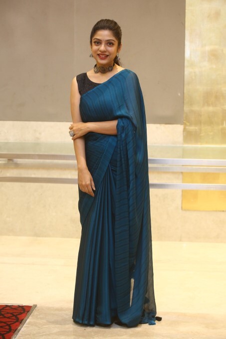 Tollywood Actress Varsha Bollamma Looks Gorgeous In Saree