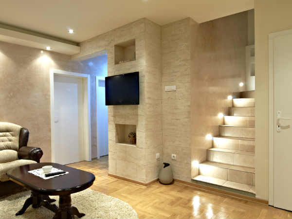 Vastu Tips: രണ്ട് നില വീടാണോ പണിയുന്നത്, ഈ കാര്യങ്ങള്‍ തീര്‍ച്ചയായും ശ്രദ്ധിക്കുക 