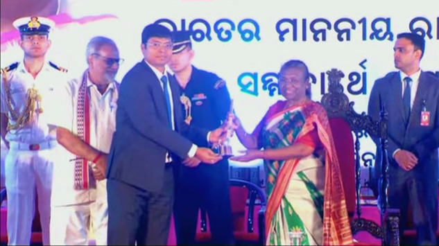 ରାଜଭବନରେ ରାଷ୍ଟ୍ରପତିଙ୍କୁ ନାଗରିକ ସମ୍ବର୍ଦ୍ଧନା