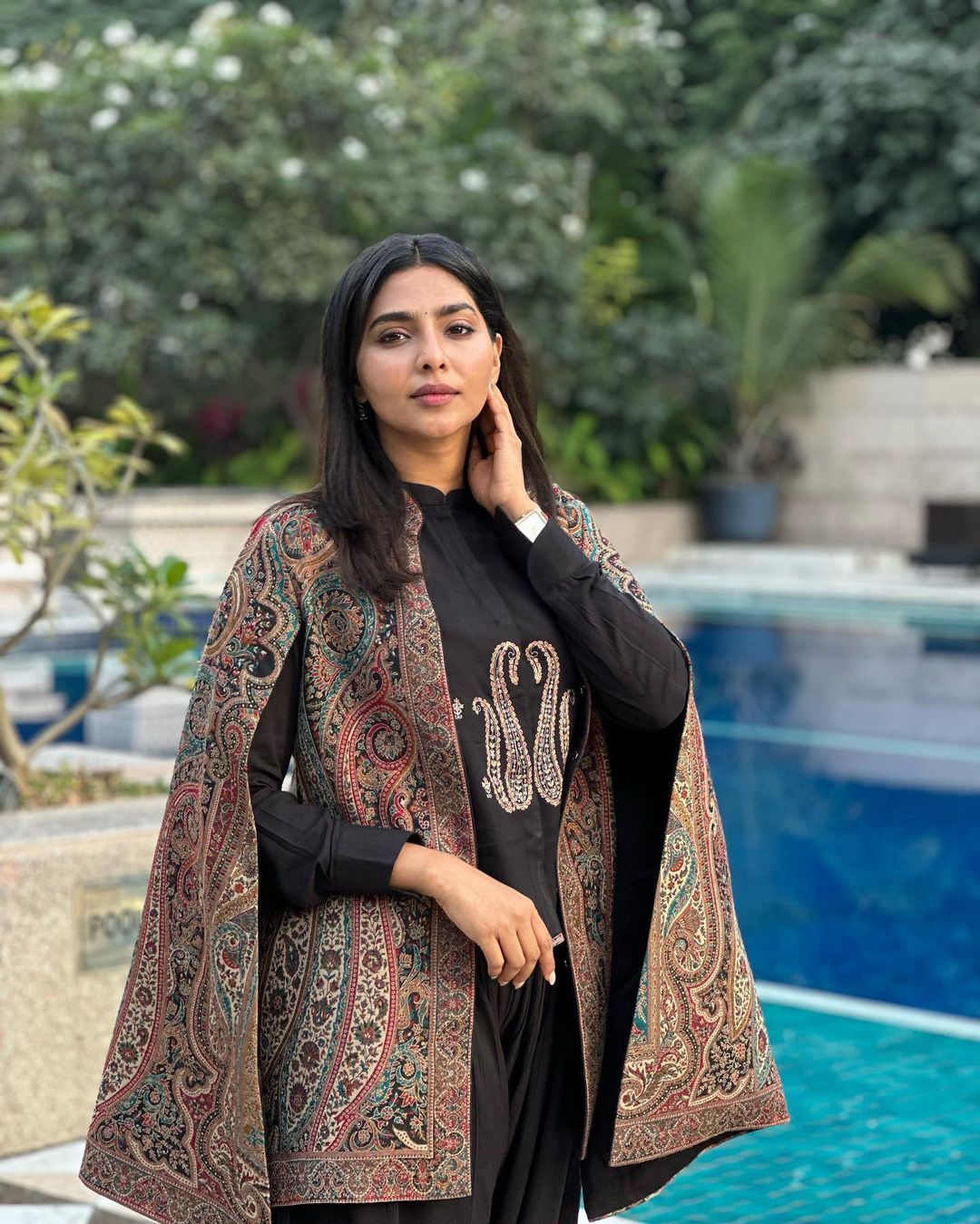 Aishwarya Lekshmi: ഐഷു... ആകെ മാറിപ്പോയല്ലോ, ഈ ലുക്ക് കൊള്ളാം, വൈറല്‍ ചിത്രങ്ങള്‍ ഏറ്റെടുത്ത് ആരാധകര്‍