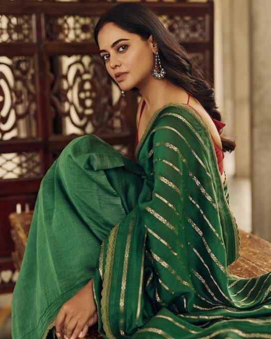 Check Out Actress Bindu Madhavi Latest Photoshoot - Oneindia