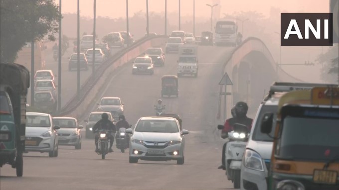 Delhi's air quality remains in the 'Poor' category