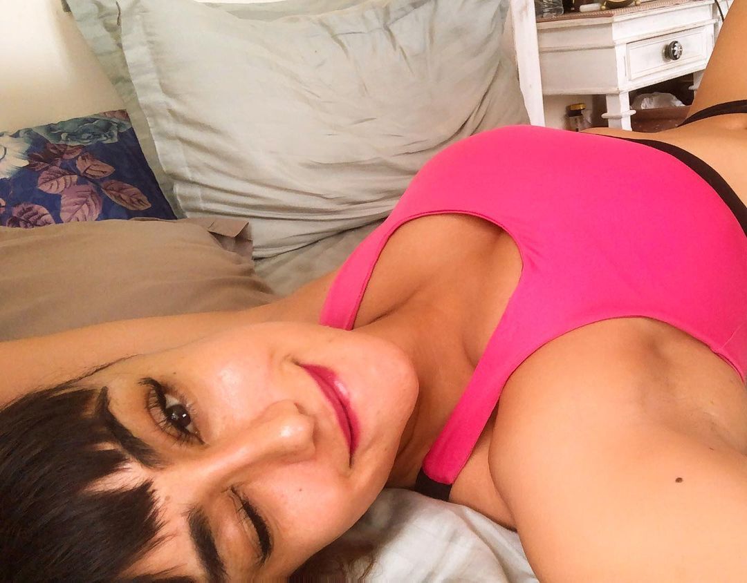 PHOTOS : ப்பா.. என்ன அழகு! நடிகை மஹேக் சஹலின் வசீகரிக்கும் கலக்கல் போட்டோஸ் இதோ!