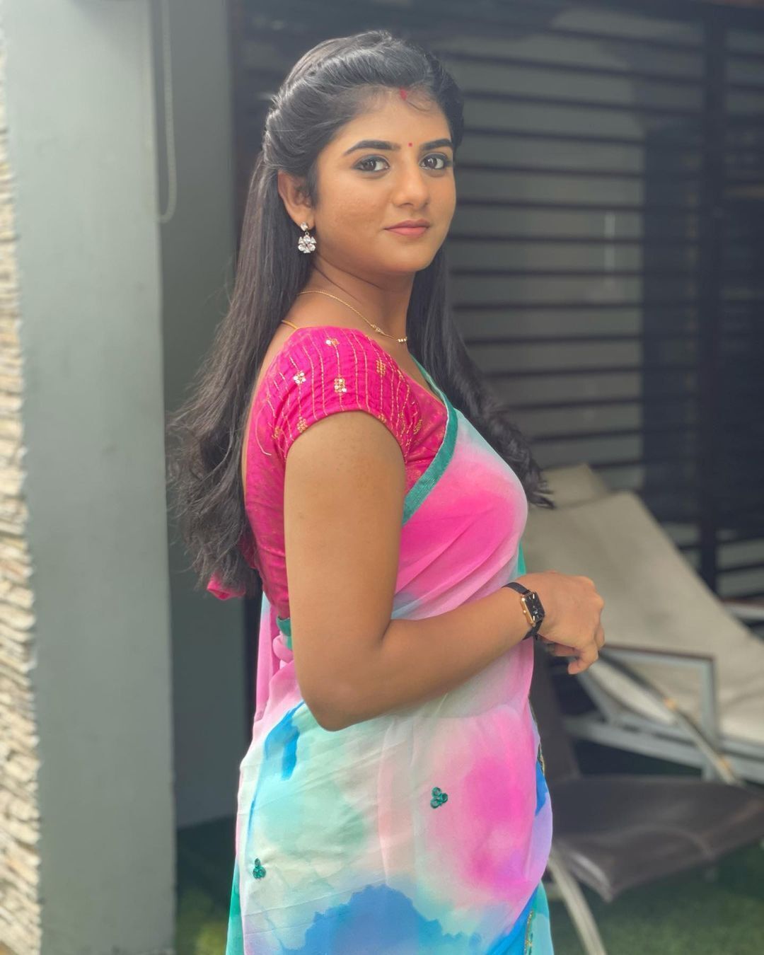 PHOTOS : சைடு போஸில் ரசிகர்களை சொக்கவைக்கும் சீரியல் நடிகை.. கேப்ரியல்லாவின் கலக்கல் க்ளிக்ஸ் இதோ..  