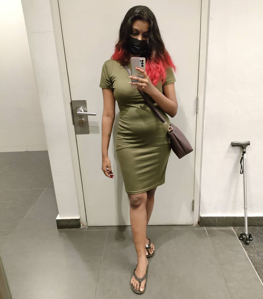 PHOTOS : காஃபி ஷாப்பில் கலக்கல் போட்டோஷூட்.. மாடல் அழகி ரெஜினா தூலாஷாவின் நச் பிக்ஸ்..  