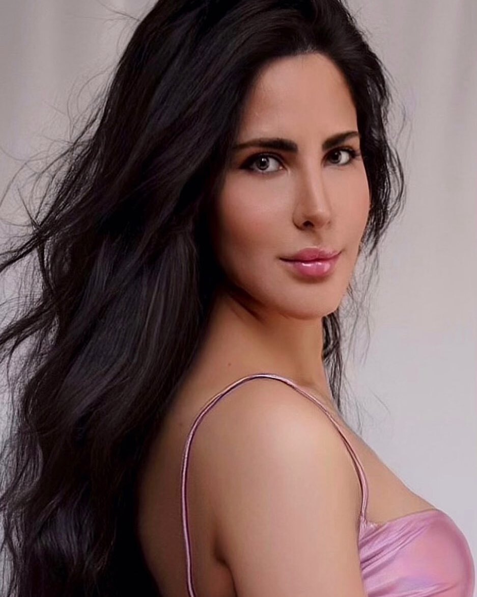 photos : அழகே பொறாமை கொள்ளும் பேரழகு.. நடிகை ஆலினா ராயின் லேட்டஸ்ட்