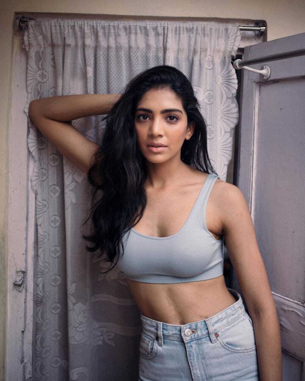 photos : ஸ்விம் சூட்டில் நச் போஸ் கொடுத்த யோகிதா பிஹானி.. கலக்கலான சூப்பர் க்ளிக்ஸ் இதோ!