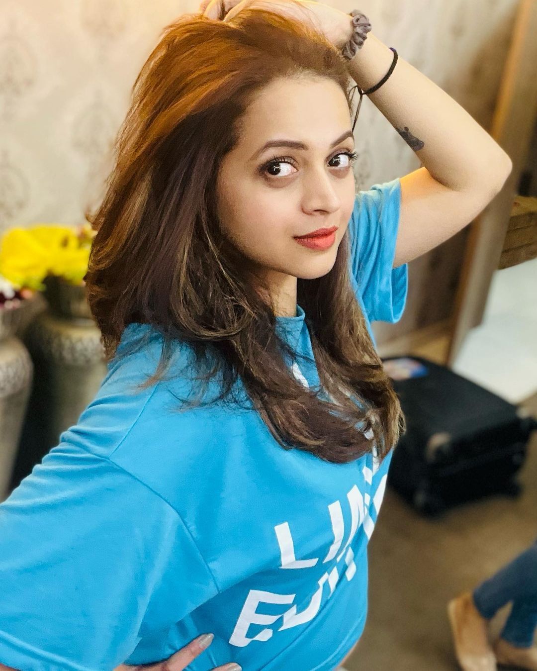 Bhavana: അഴകോ അഴക്... സ്റ്റൈലൻ പോസിൽ ഭാവന, സോഷ്യൽ മീഡിയയിൽ തരംഗമായി താരത്തിന്റെ ചിത്രങ്ങൾ