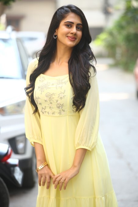 Tollywood Actress Gehna Sippy Latest Photoshoot