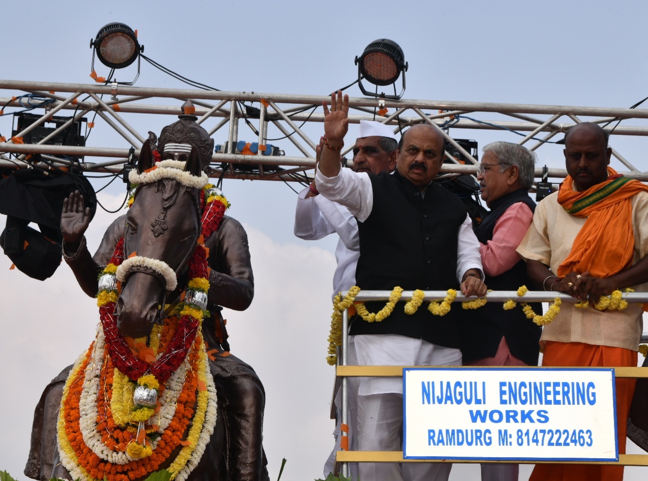 Shashi Ramdurga ರಾಮದುರ್ಗದಲ್ಲಿ ವಿವಿಧ ಅಭಿವೃದ್ಧಿ ಕಾಮಗಾರಿಗಳಿಗೆ ಸಿಎಂ ಬಸವರಾಜ ಬೊಮ್ಮಾಯಿ ...