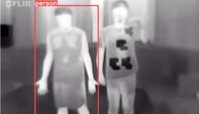 भारत के सबसे बड़े दुश्मन ने तैयार किया इंसानों को 'गायब' करने वाला कोट, कई देशों की नींद उड़ी