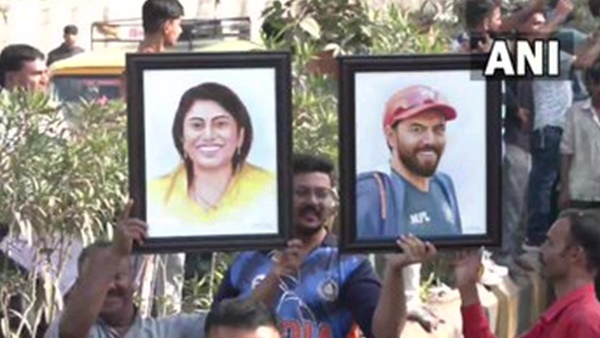 ഗുജറാത്തിലെങ്ങും താമരമയം: പ്രവർത്തകർ ആഹ്ളാദ തിമിർപ്പില്‍, രവീന്ദ്ര ജഡേജയും റോഡ് ഷോയില്‍