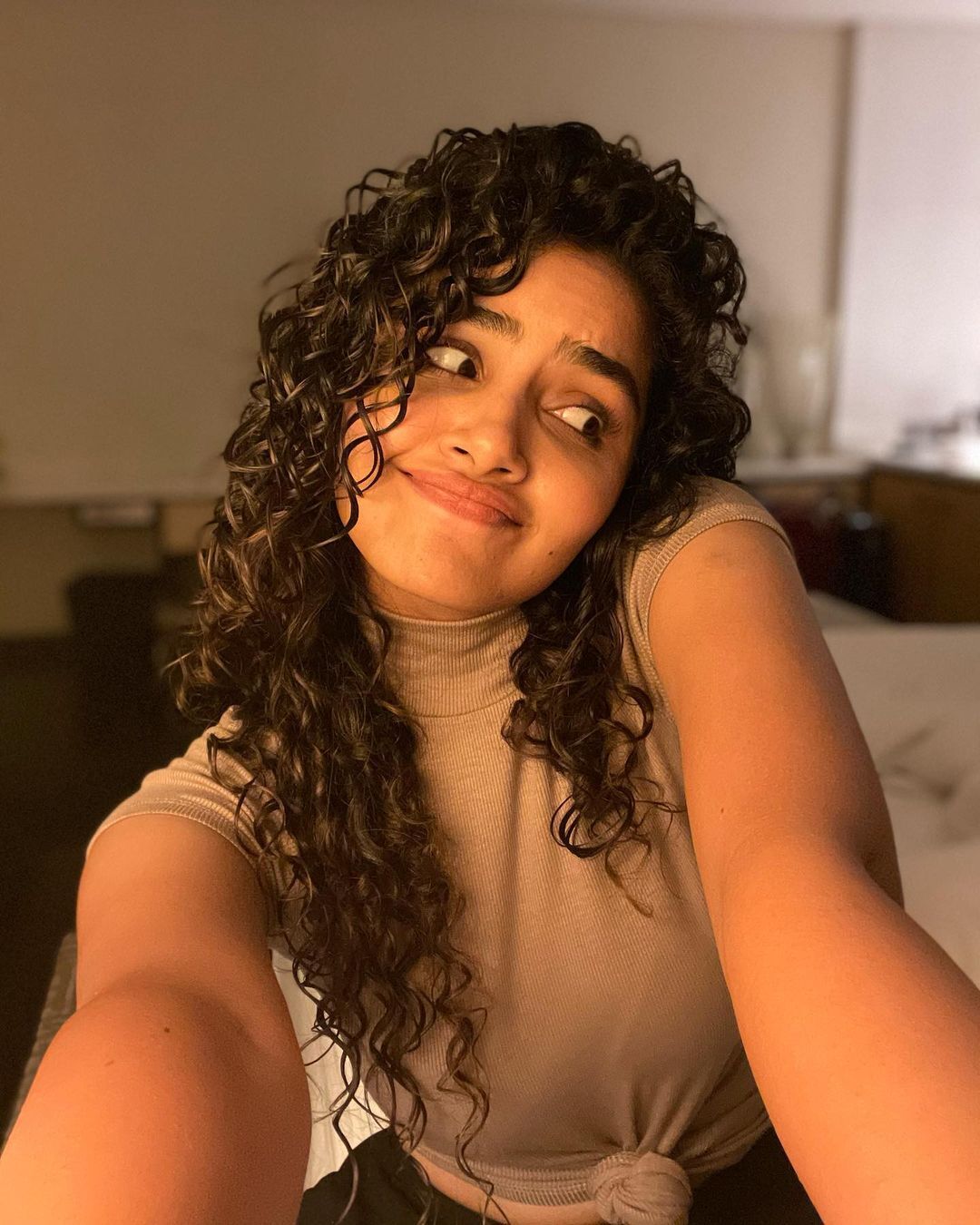 Anupama Parameswaran: പിങ്ക് ബട്ടർഫ്ലൈ... സൂപ്പർ ലുക്കിൽ തരംഗമായി അനുപമ; ടോളിവുഡിൽ ഇരട്ട റിലീസിനൊരുങ്ങി താരം
