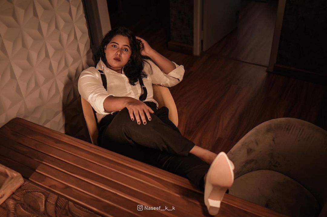 Fara Shibla: 'ടെറർ മോഡ് ഓൺ....'; വൈറലായി ഫറ ഷിബ്ലയുടെ പുത്തൻ ഫോട്ടോഷൂട്ട്