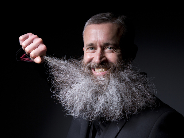 Beard Growth: താടി വളരുന്നില്ലേ? വലിയ പണം മുടക്കി എണ്ണകള്‍ വാങ്ങേണ്ടതില്ല, വീട്ടില്‍ പരീക്ഷിക്കാം ഈ ടിപ്സുകള്‍