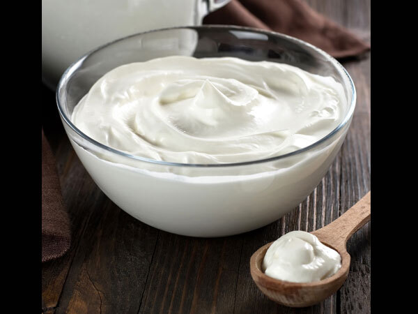 Hair Care: തൈര് മുടിയുടെ ശക്തി മരുന്ന്: മുടിക്ക് വളർച്ചയും തിളക്കവും മാത്രമല്ല, താരനും അകറ്റും