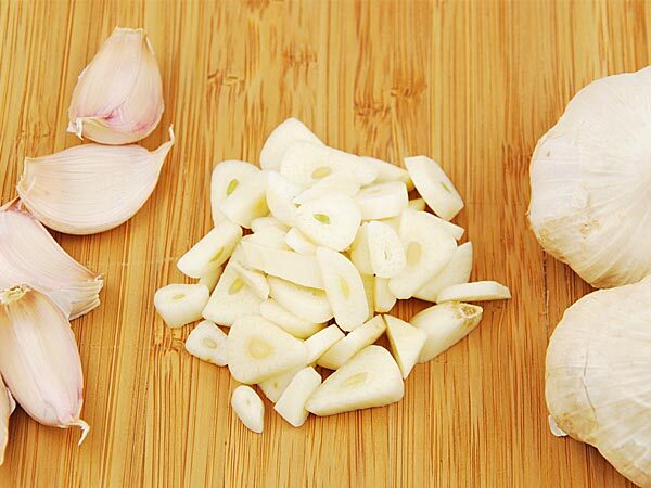 Health Care: ഇതൊക്കെ വീട്ടിലുണ്ടോ? മഞ്ഞുകാലത്ത് കഴിക്കണം, ഇതാ ആരുമറിയാത്ത ഗുണങ്ങള്‍!!